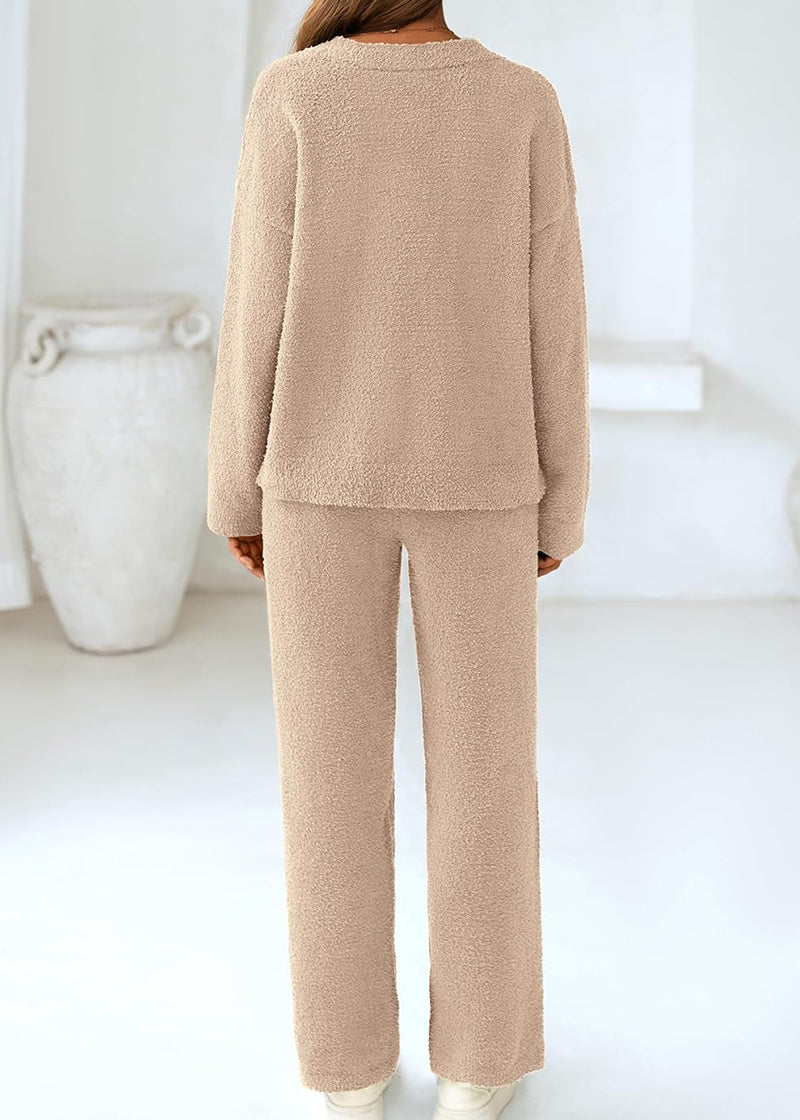 Teddy 2-Piece V-Neck Lounge Set
